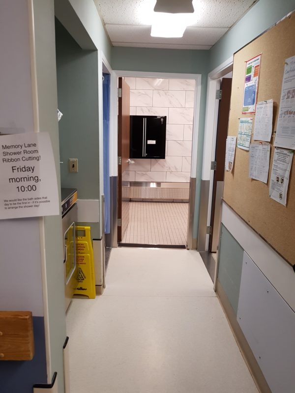 https://雷竞技下载链接官网appwww.explorizers.com/edmonton/wp-content/uploads/sites/19/2021/05/Shower-Remodel-e1514571935490.jpg