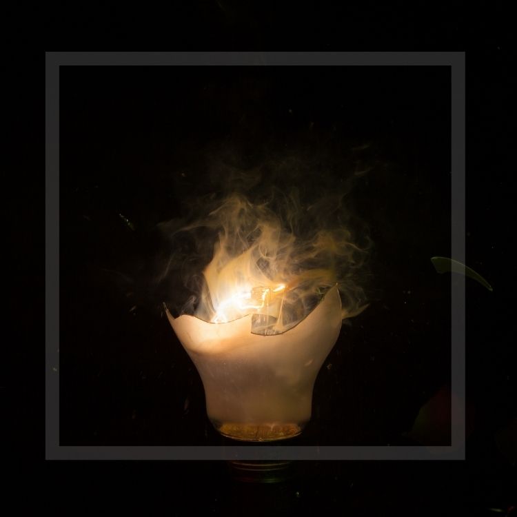 https://雷竞技下载链接官网appwww.explorizers.com/edmonton/wp-content/uploads/sites/19/2021/07/Lightbulbs.jpg