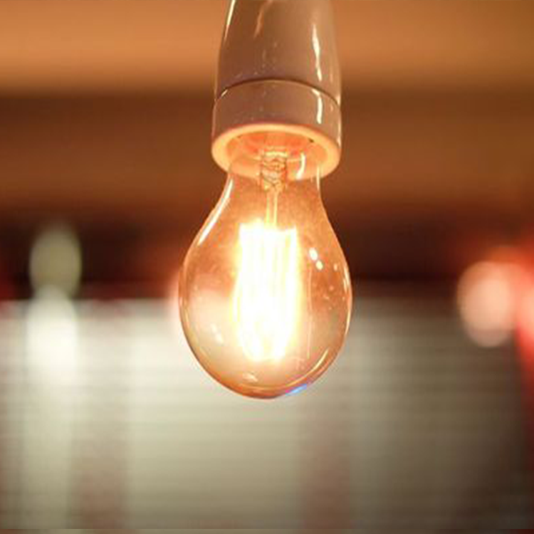 https://雷竞技下载链接官网appwww.explorizers.com/kitchener/wp-content/uploads/sites/25/2021/07/Why-are-Your-Lights-Flickering.png