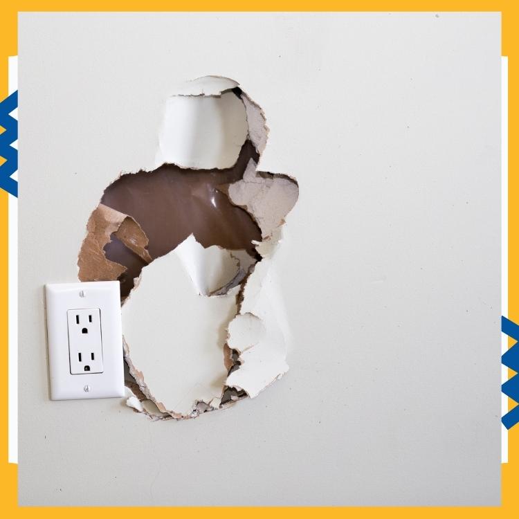 https://雷竞技下载链接官网appwww.explorizers.com/ottawa/wp-content/uploads/sites/38/2022/07/Ottawa-Handyman-3-Problems-That-Might-Occur-With-Your-Drywall.jpg