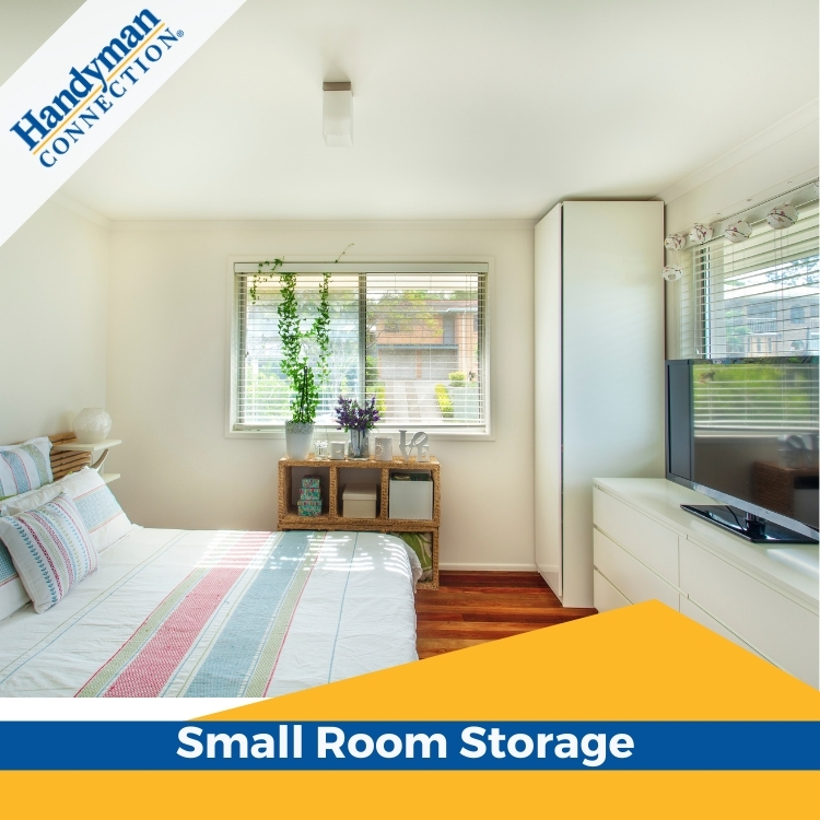 https://雷竞技下载链接官网appwww.explorizers.com/red-deer/wp-content/uploads/sites/42/2021/08/Small-Bedroom-How-To-Maximize-Storage.jpg