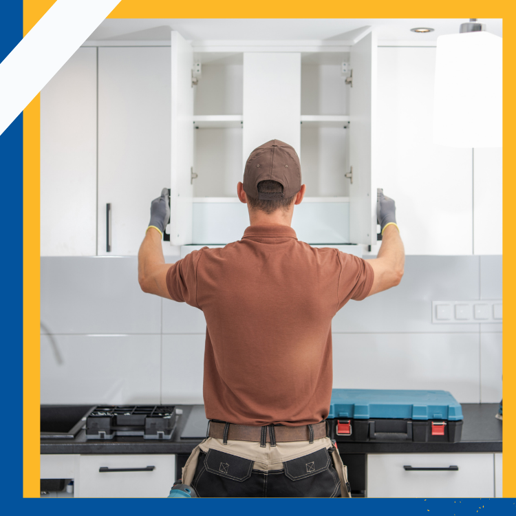 https://雷竞技下载链接官网appwww.explorizers.com/regina/wp-content/uploads/sites/43/2022/06/Finding-The-Right-Cabinets-For-Your-Kitchen-With-These-Tips.png