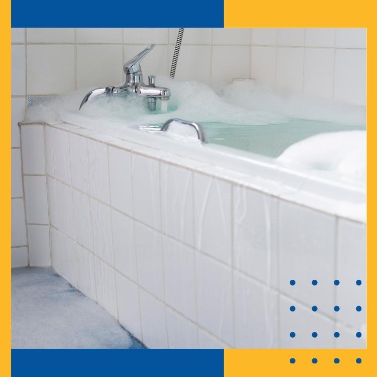 https://雷竞技下载链接官网appwww.explorizers.com/regina/wp-content/uploads/sites/43/2022/07/Regina-Plumbing-Services-3-Common-Problems-With-Bathtubs.jpg