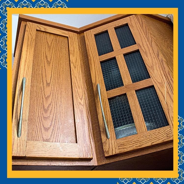 https://雷竞技下载链接官网appwww.explorizers.com/brantford/wp-content/uploads/sites/12/2021/12/Choosing-The-Best-Wood-For-Your-Kitchen-Cabinets-In-Brantford.jpg