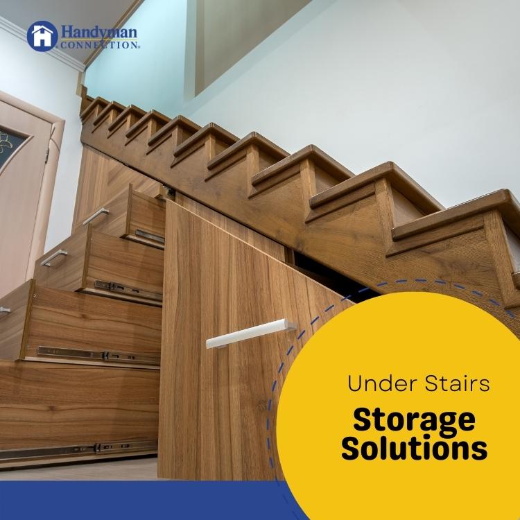 https://雷竞技下载链接官网appwww.explorizers.com/kitchener/wp-content/uploads/sites/25/2022/10/6-Under-Stairs-Storage-Solutions-For-Your-Kitchener-Home.jpg