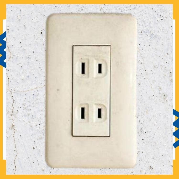 https://雷竞技下载链接官网appwww.explorizers.com/ottawa/wp-content/uploads/sites/38/2022/02/Ottawa-Electrical-Services-What-Are-Ungrounded-Outlets.jpg
