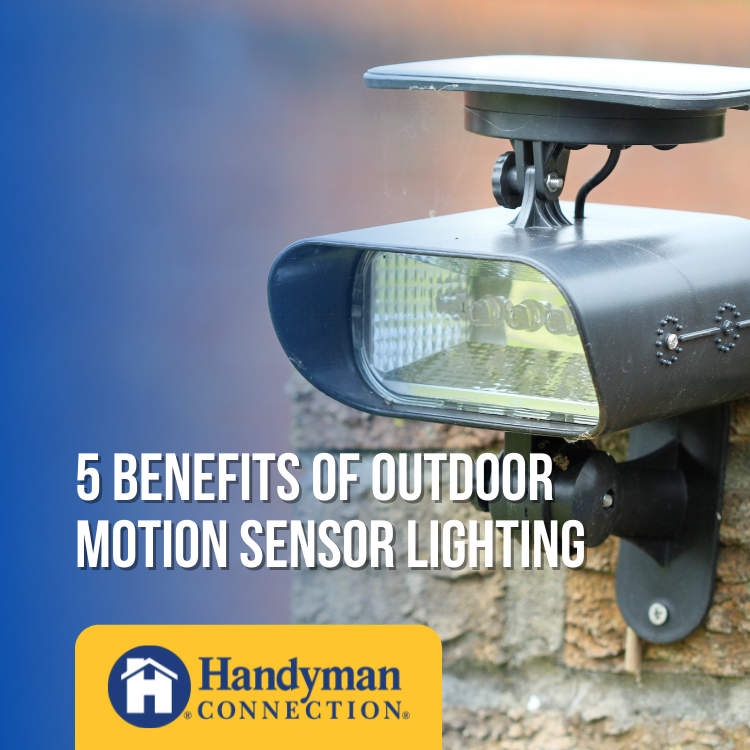 https://雷竞技下载链接官网appwww.explorizers.com/vaughan/wp-content/uploads/sites/51/2022/04/5-Benefits-of-Outdoor-Motion-Sensor-Lighting.png